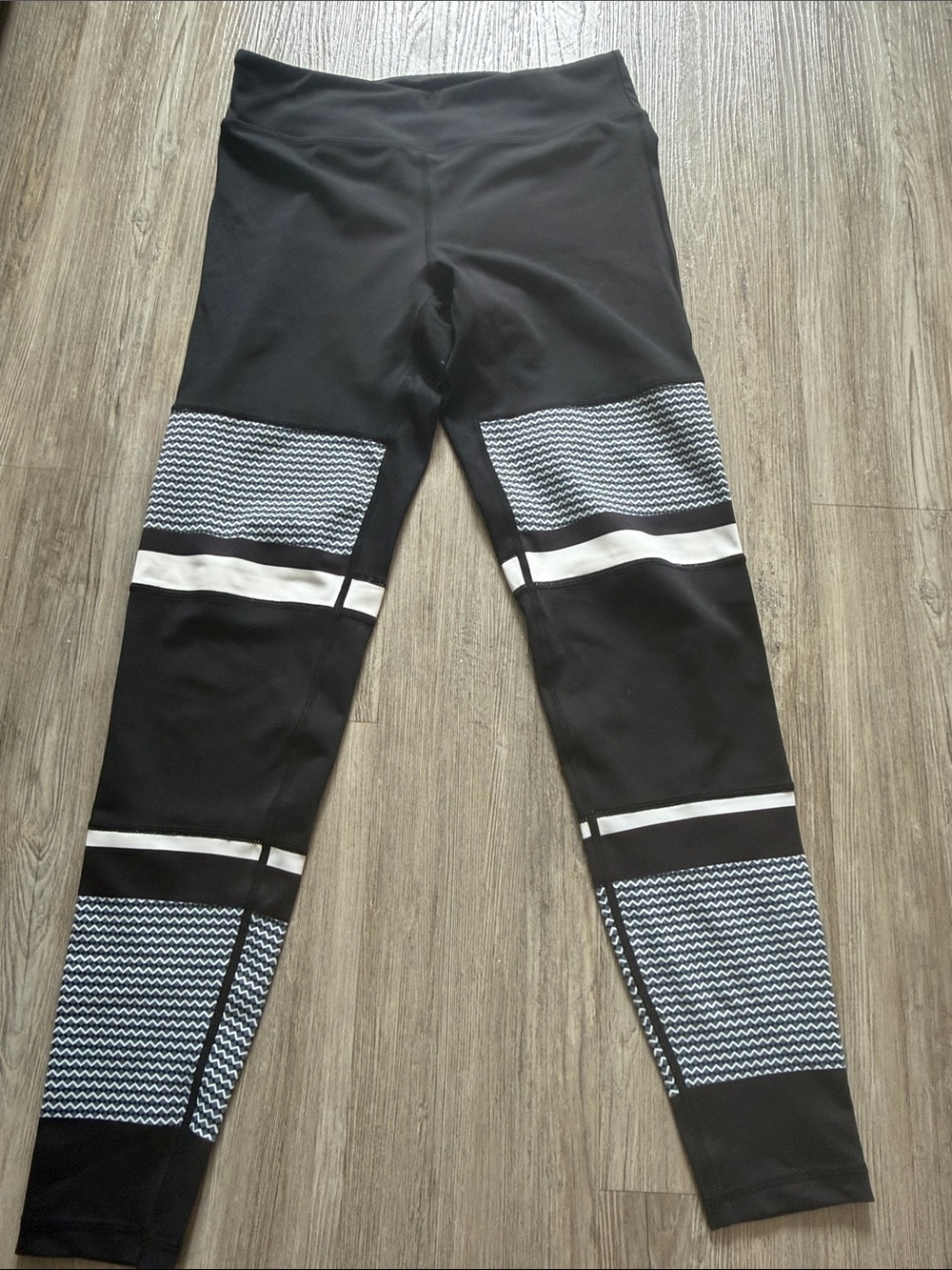 Lilybod Black Leggings with White & Navy Pattern Panels